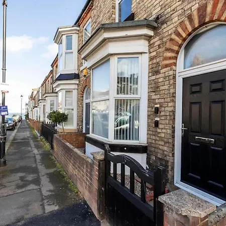 아파트 2 Bed Family *