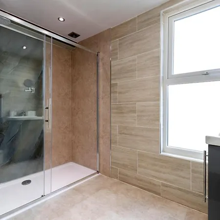 2 Bed Family Солтберн-бай-те-Си
